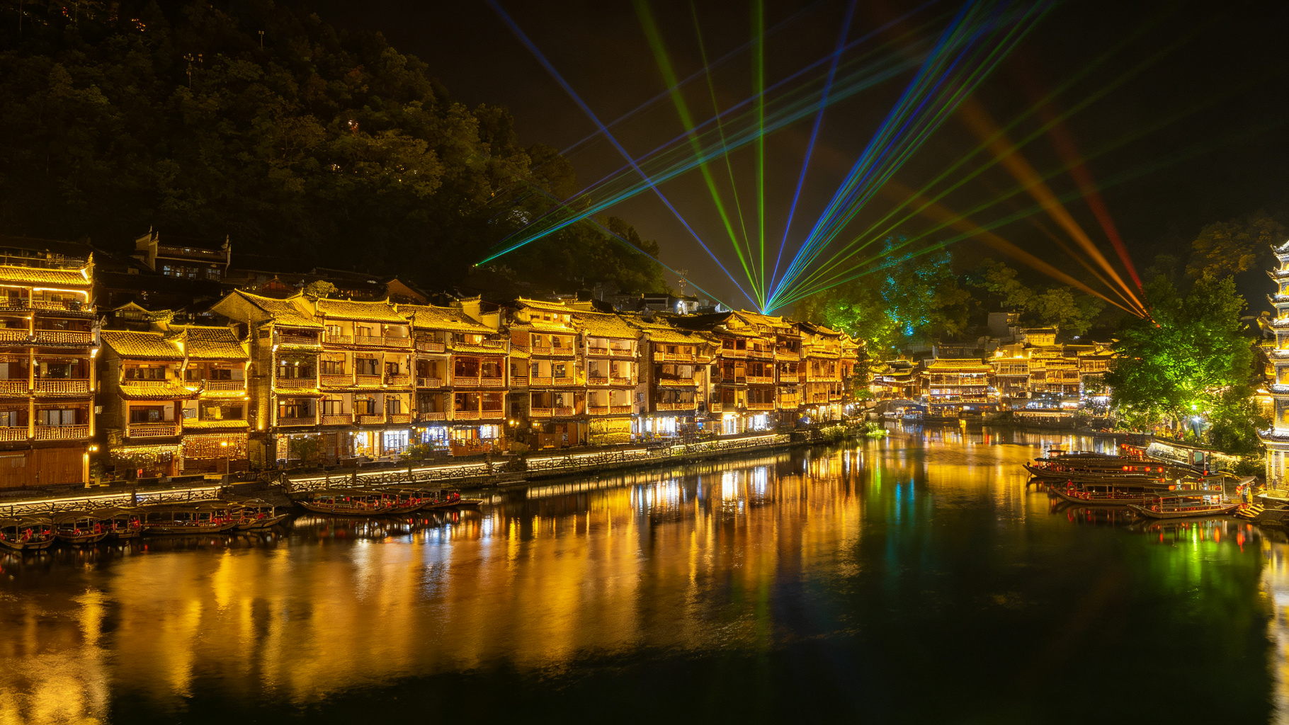 古镇景区夜游灯光打造
